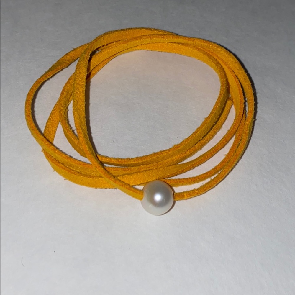 Fresh water pearl on 30” suede